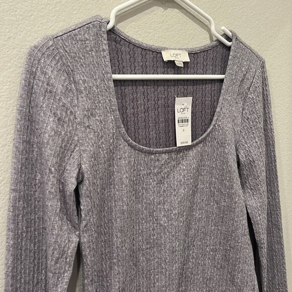 NWT LOFT Textured Longsleeve Scoop Neck Top | Size Small - Picture 4 of 7